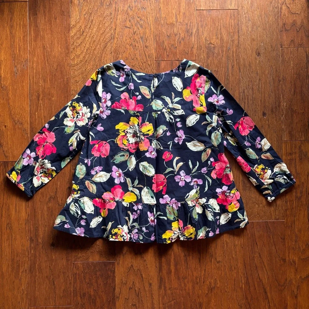 GAP details brand